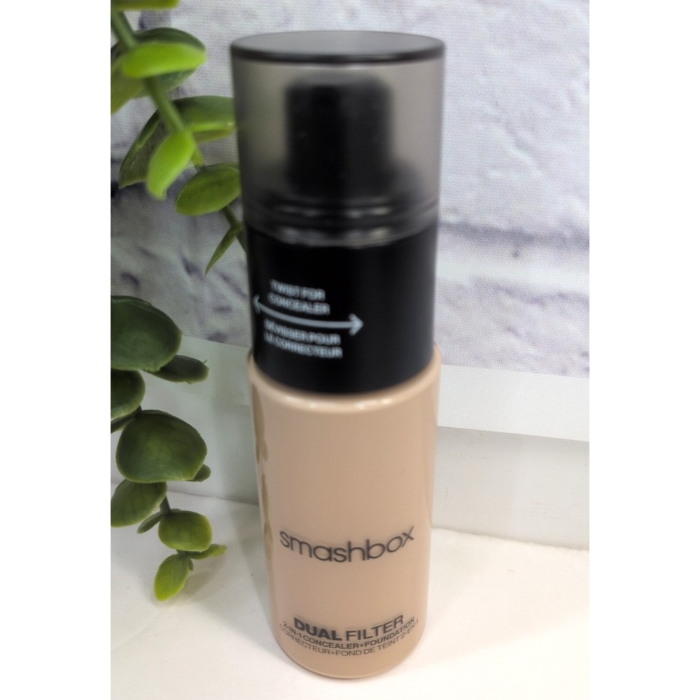 SHADE 7 LIGHT NEUTRAL🥰NEW Smashbox Dual Filter 2 in 1 Concealer Foundation .8oz